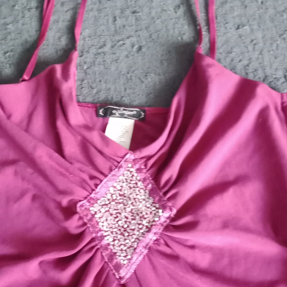 🧘 Dressy tank top - Picture 2 of 4